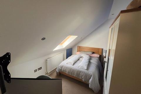 11 Lincoln Close, Harrow, HA2 7RJ