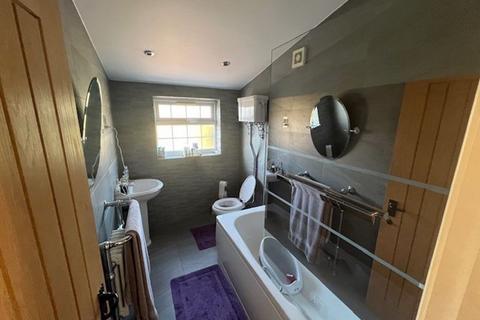 11 Lincoln Close, Harrow, HA2 7RJ