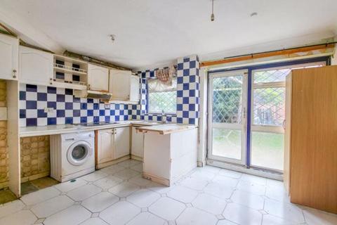 undefined, Overton Road East, London
