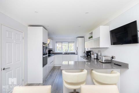 undefined, Springvale Avenue, Bournemouth, BH7 7