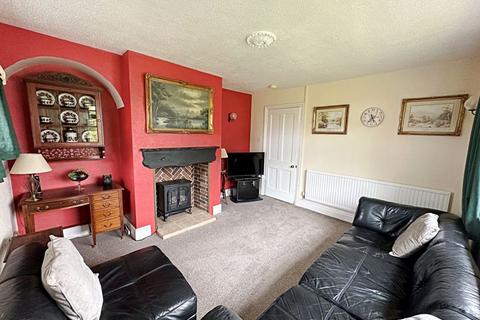 3 bedroom detached bungalow for sale, Evesham Road, Wick