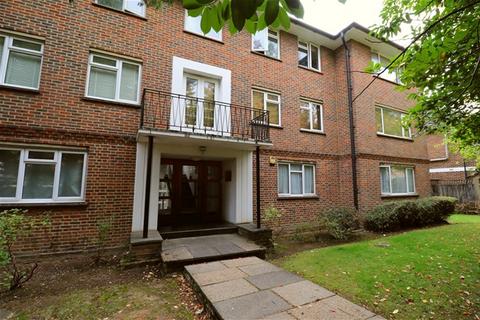 2 bedroom flat for sale, The Ridings, Ealing, London
