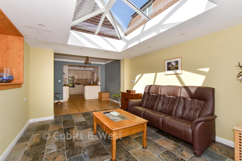 Kitchen/Dining/ Snug