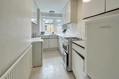 undefined, Richmond House, 86 Harestone Valley Road, Caterham, Surrey, CR3 6HF