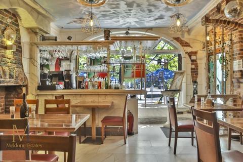 Restaurant to rent, 23 Stone Street Gravesend DA11 0NP
