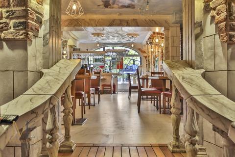 Restaurant to rent, 23 Stone Street Gravesend DA11 0NP