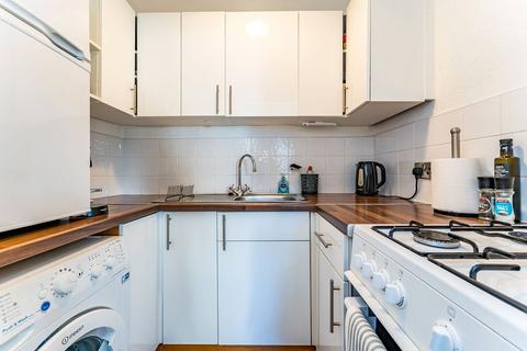 undefined, Logie Green Road, Edinburgh, EH7