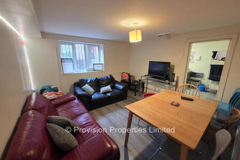 8 bedroom terraced house to rent, Ash Grove, Hyde Park LS6
