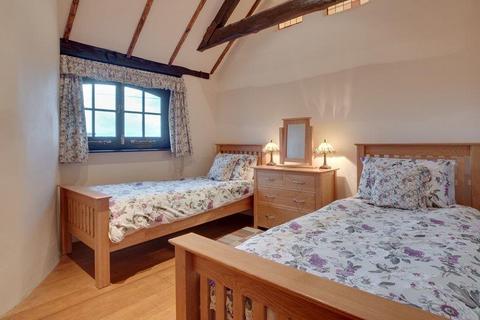 undefined, Mortehoe