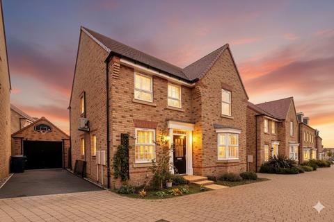 4 bedroom detached house for sale, Doherty Road, Huntingdon PE29
