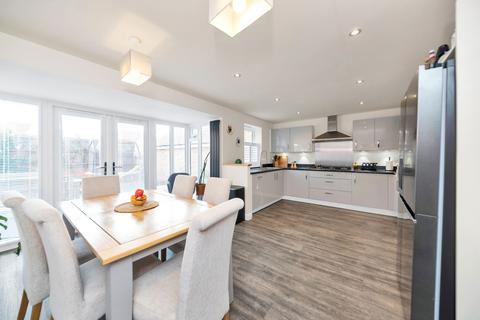 4 bedroom detached house for sale, Doherty Road, Huntingdon PE29