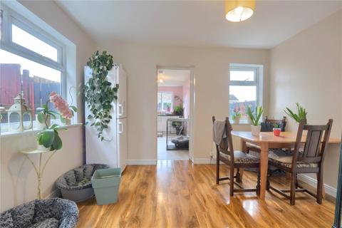 3 bedroom end of terrace house for sale, Clive Road, Eston