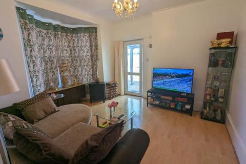 1 bedroom flat for sale, beulah road,thornton heath