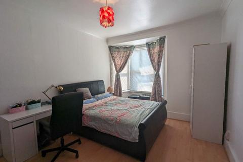 1 bedroom flat for sale, beulah road,thornton heath