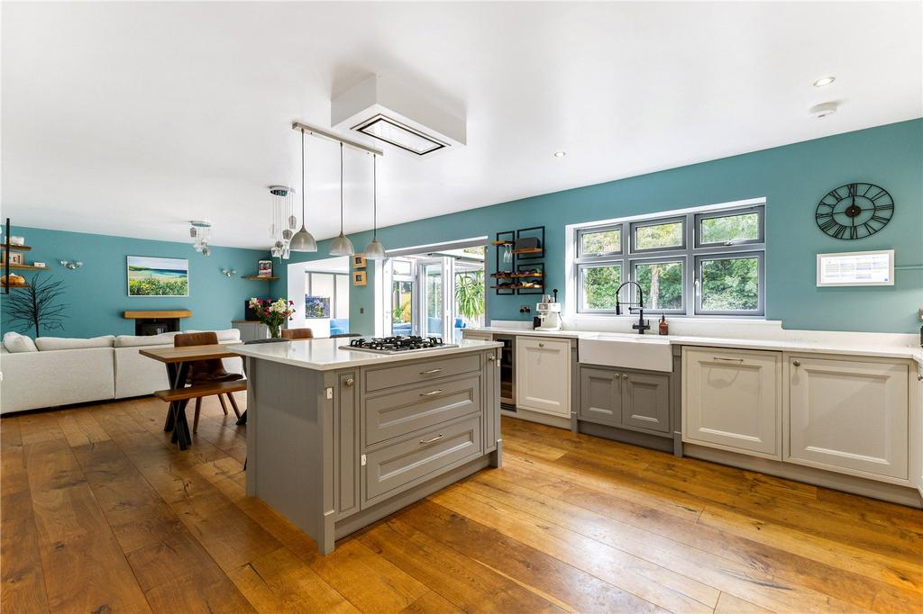 Kitchen/Breakfast
