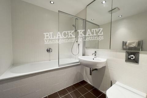 undefined, SE1