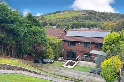 4 bedroom detached house for sale, Jubilee Close, Haslingden, Rossendale, BB4