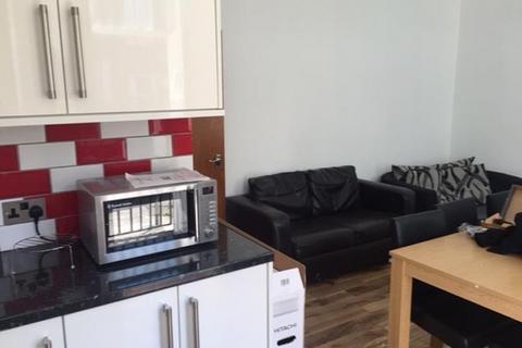 6 bedroom house to rent, Brudenell Mount, Leeds LS6
