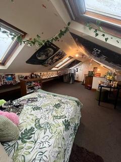 11 bedroom house to rent, Kensington Terrace, Leeds LS6
