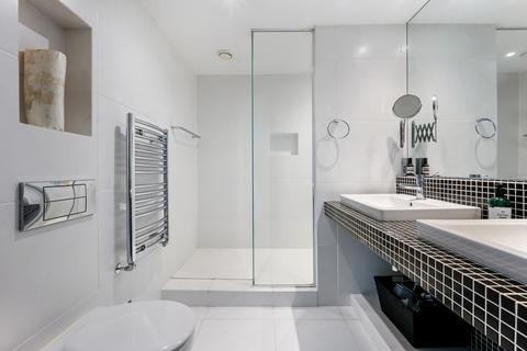 undefined, Altura Tower, SW11