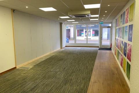 Office to rent, 43 High St Newport PO30 1SE