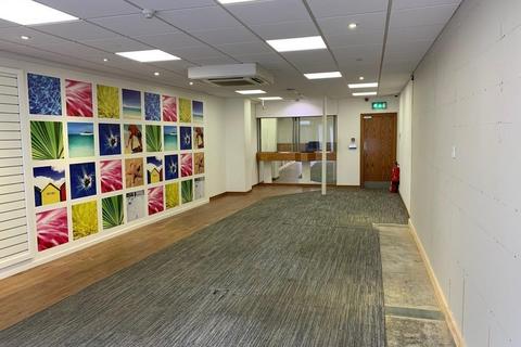Office to rent, 43 High St Newport PO30 1SE