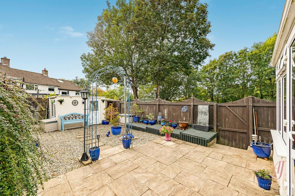 3 64335 watermarked.jpg