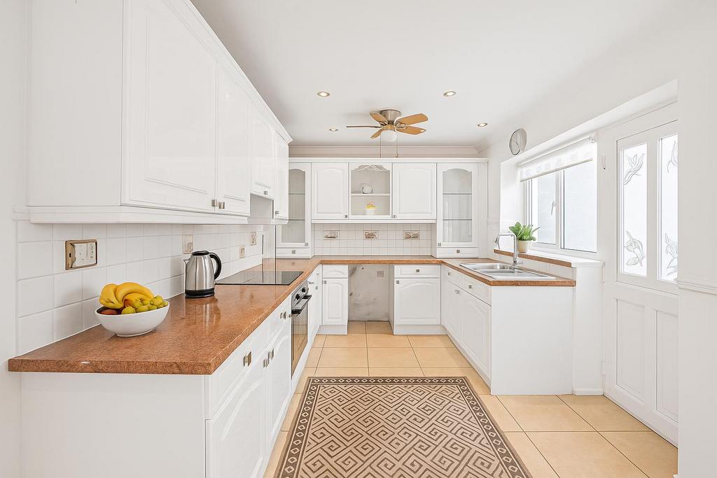 Kitchen.png
