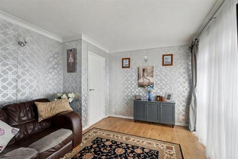 3 bedroom detached house for sale, Leamington Drive, Beeston, Nottingham