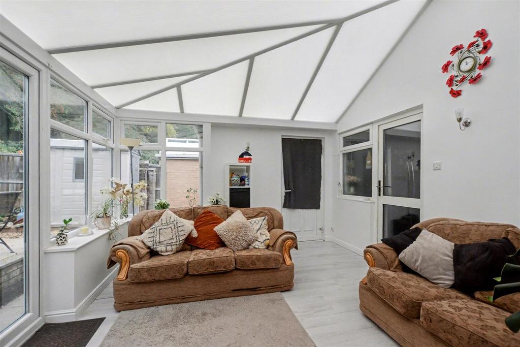 Conservatory 2.jpeg