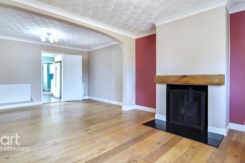 3 bedroom semi-detached house for sale, Daisy Green, Great Ashfield, Bury St Edmunds