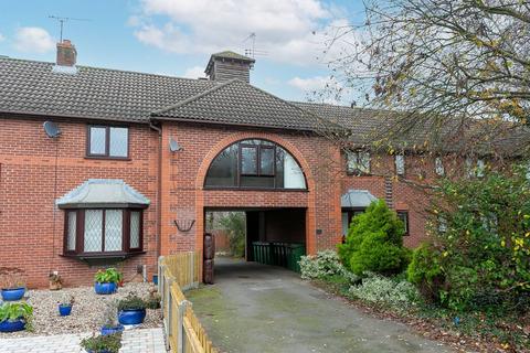 1 bedroom flat for sale, Cedar Wood Drive, Watford, WD25