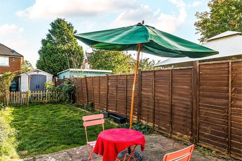 2 bedroom terraced house for sale, Kings Road, Godalming, Surrey, GU7