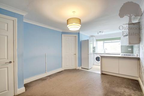 2 bedroom maisonette to rent, Westland Close, Stanwell TW19