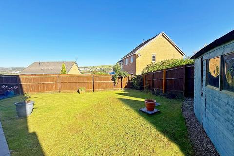 undefined, Llanharan, Pontyclun CF72