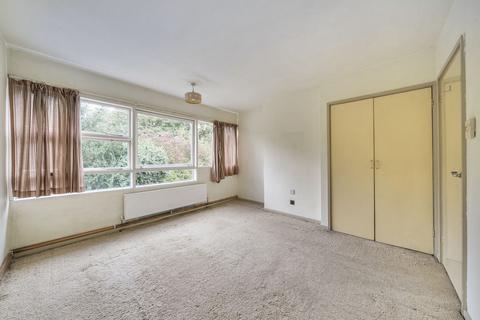 undefined, Parkleys, Richmond, TW10