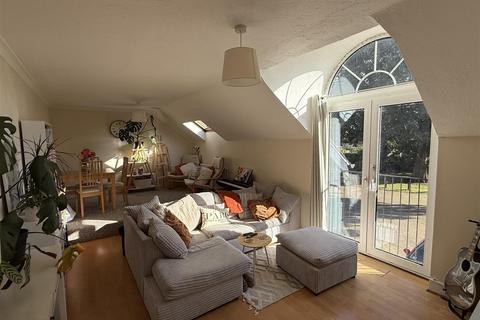 2 bedroom apartment to rent, Nyton Road, Chichester PO20