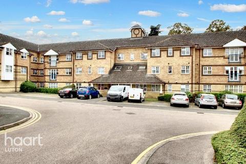 1 bedroom apartment for sale, Earls Meade, Luton