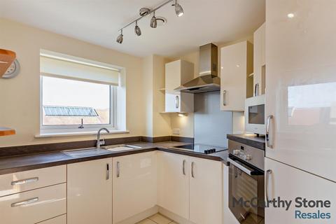 2 bedroom apartment for sale, Blake Court, Northgate, Bridgwater