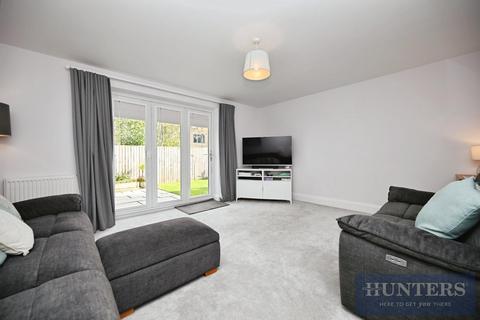 9 Cartwright Avenue, Guiseley, Leeds, LS20 9FJ