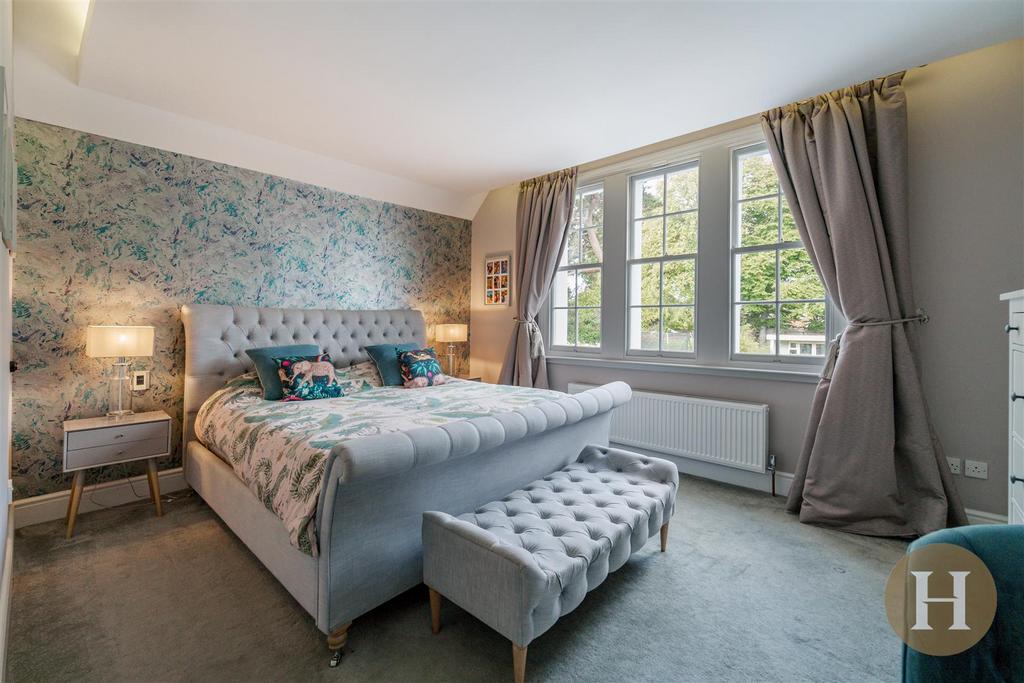 Hadleigh Estate Agents-18.jpg