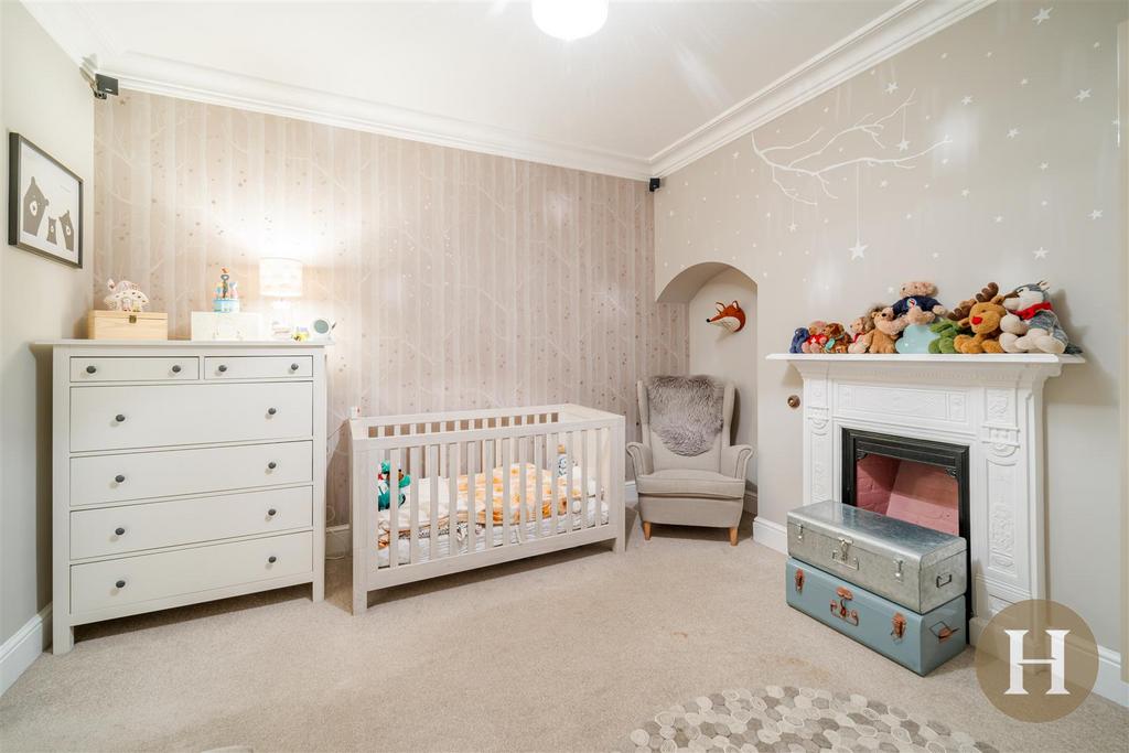 Hadleigh Estate Agents-13.jpg