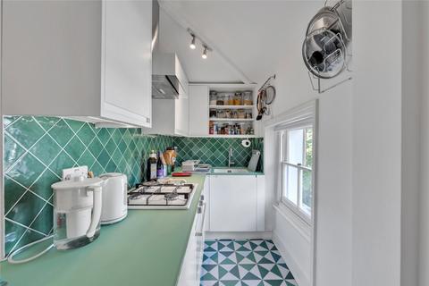 2 bedroom apartment for sale, Abbots Place, London, NW6