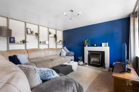 4 bedroom end of terrace house for sale, Woodlands, Evesham WR11