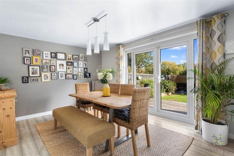 4 bedroom end of terrace house for sale, Woodlands, Evesham WR11