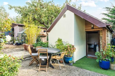 3 bedroom detached house for sale, Fewcott Road, Bicester OX27
