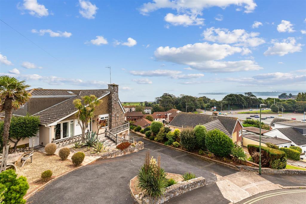 A05 - 83 Wheatlands Road, Paignton - 251001.jpg