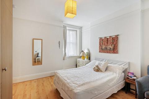 2 bedroom apartment for sale, College Court, Queen Caroline Street, London W6