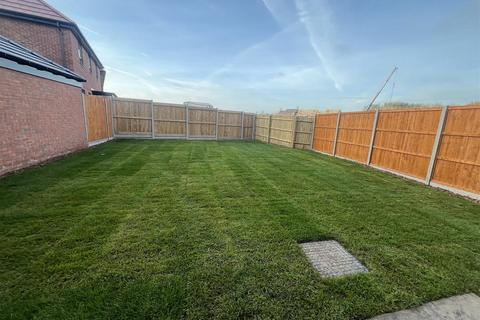 4 bedroom detached house for sale, Marley Way, Burton on Trent DE15