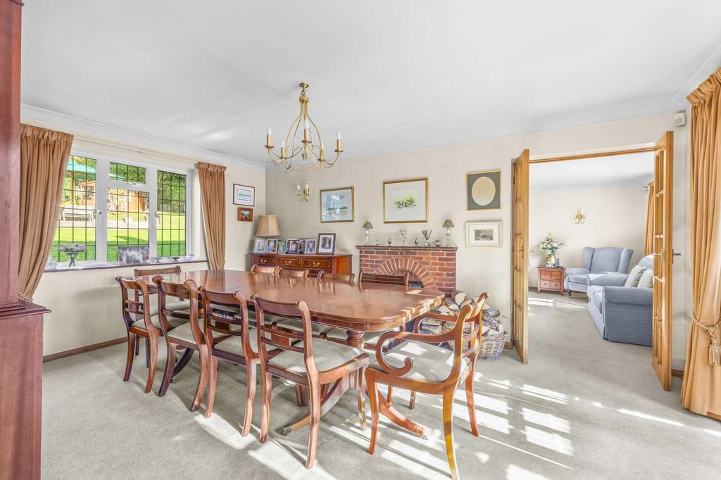Three Oaks, The Close, SL8 5 PE (LOW RES)-10
